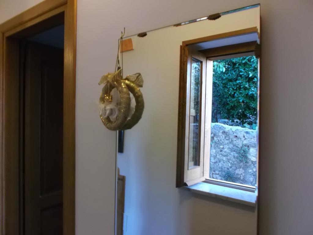 Casa Vacanze Nonno Aldo Minori Værelse billede